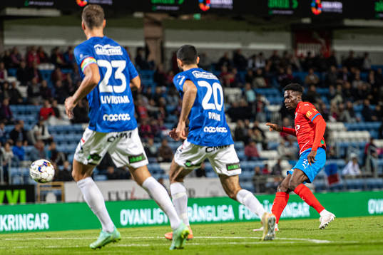 Helsingborgs Benjamin Acquah gör 1-0