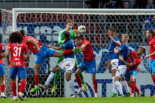 Helsingborgs målvakt Anders Lindegaard