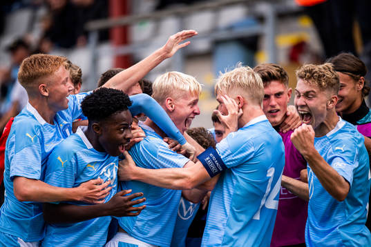 Emil Lindman of Malmö FF celebrate with teammates
