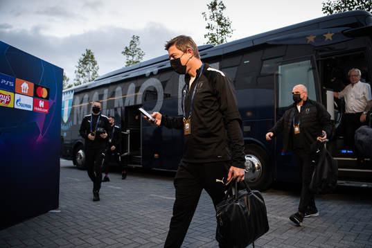 Jon Dahl Tomasson, head coach of Malmö FF arrive at the