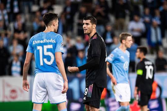 Anel Ahmedhodzic of Malmö FF and Alvaro Morata of Juventus