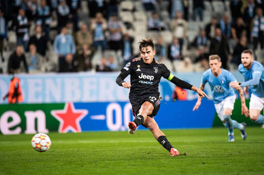 Paulo Dybala of Juventus score the 0-2 goal