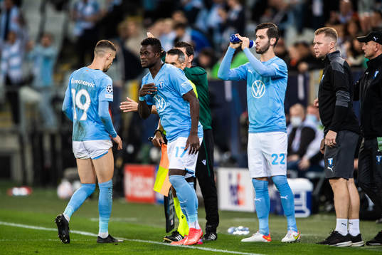 Veljko Birmancevic and Malik Abubakari of Malmö FF
