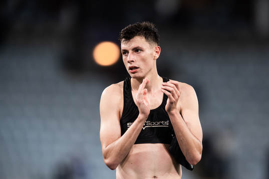 Anel Ahmedhodzic of Malmö FF looks dejected