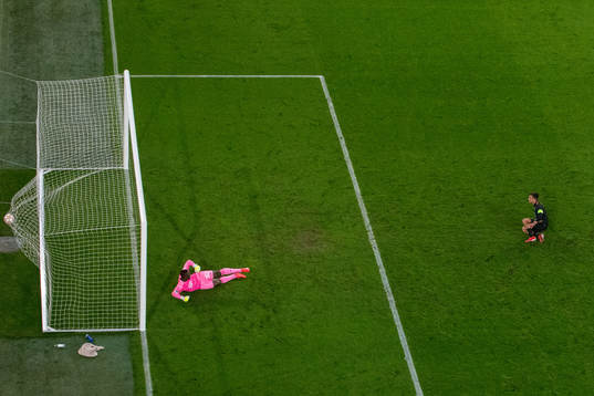 Paulo Dybala of Juventus scores a penalty 0-2 against