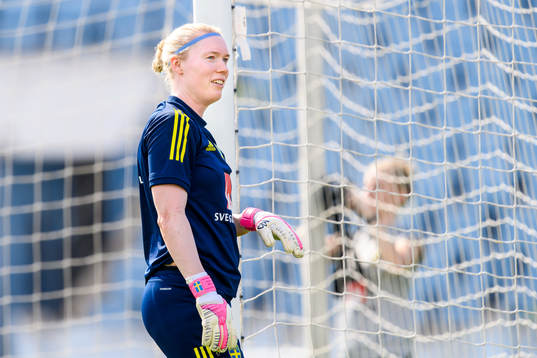Goalkeeper Hedvig Lindahl of the Swedish women's national