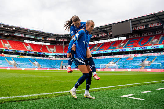 Bläddra bland fler bilder av Football, FIFA Women's World Cup Qualifier, Norway, training