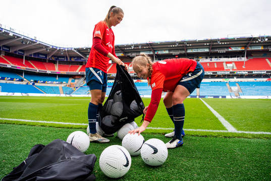 Goalkeepers Cecilie Fiskerstrand and Aurora Mikalsen of the