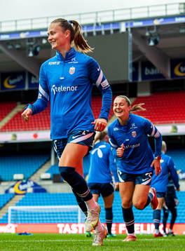 Caroline Graham Hansen and Vilde Bøe Risa of the Norwegian
