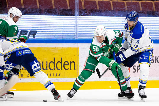 Rögles Ryan McKiernan och Leksands Jon Knuts