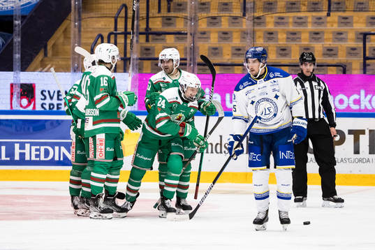 Rögles Marco Kasper  jublar