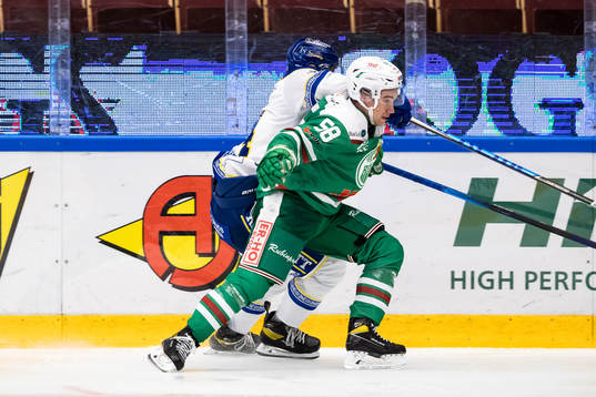 Rögles Ryan McKiernan och Leksands Carter Ashton