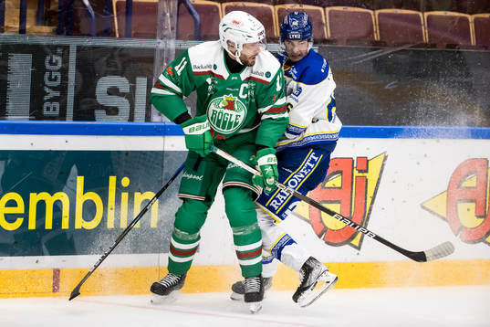 Rögles Mattias Sjögren och Leksands Nils Åman