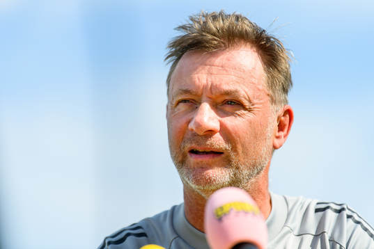 Peter Gerhardsson, head coach of the Swedish women's