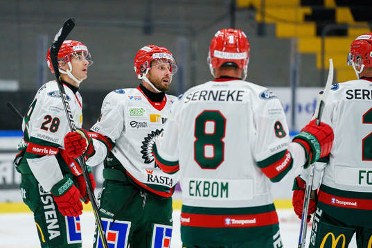 Frölundas Jan Mursak och Johan Sundström jublar