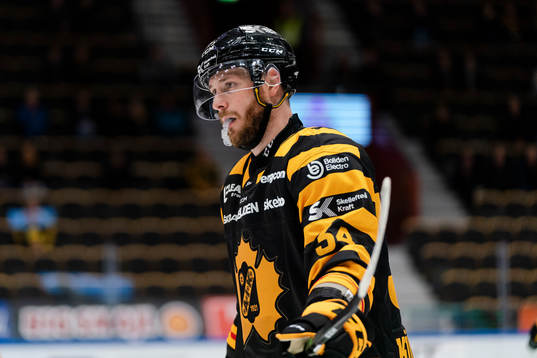 Skellefteås Tom Kühnhackl deppar