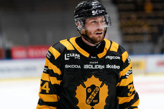 Skellefteås Tom Kühnhackl