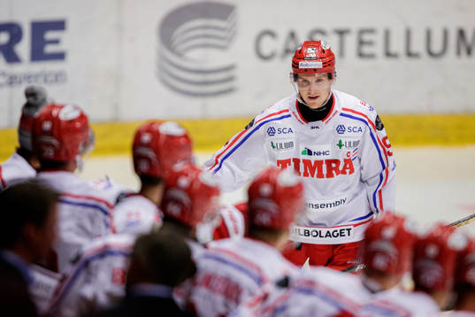Timrås Sebastian Hartmann jublar