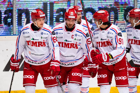 Timrås Sebastian Hartmann jublar