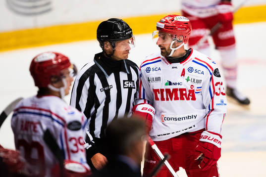 Timrås Albin Lundin blir utvisad