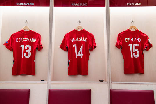 The kits of Guro Bergsvand, Lisa Fjeldstad Naalsund and