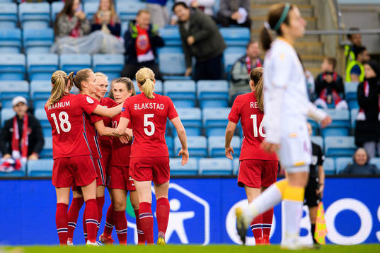 Guro Reiten of Norway celebrates the 3-0 goal