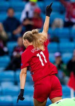 Lisa-Marie Karlseng Utland of Norway celebrates