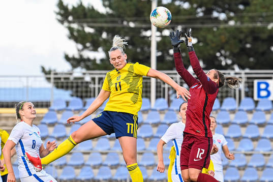 Stina Blackstenius of Sweden and goalkeeper Maria