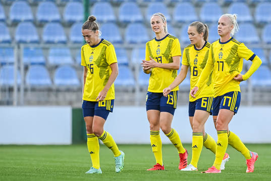 Filippa Angeldahl, Amanda Ilestedt, Magdalena Eriksson and