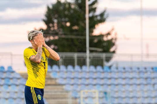 Lina Hurtig of Sweden looks dejected