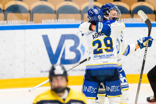 Leksands Paige Lindsey Agnew och Tereza Vanisova