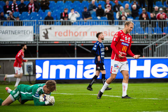 Degerfors Villiam Dahlström deppar