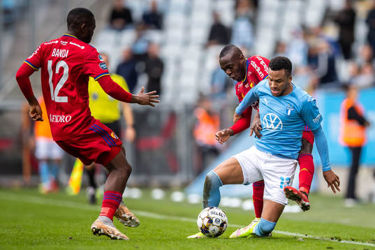 Djurgårdens Emmanuel Banda och Edward Chilufya