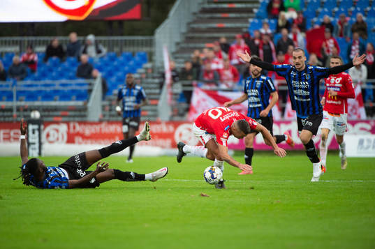 Sirius Joseph Colley och Degerfors Nikola Djurdjic