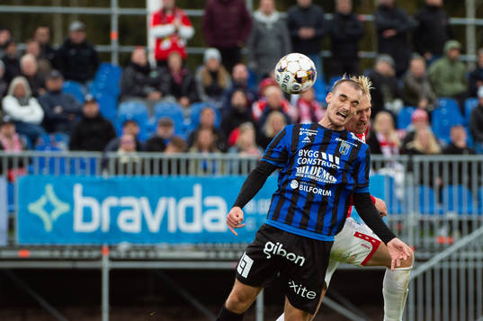 Sirius Adam Hellborg och Degerfors Oliver Ekroth