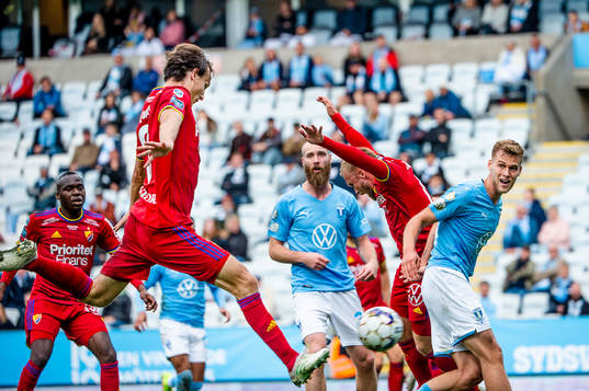 Djurgårdens Hjalmar Ekdal gör 1-1