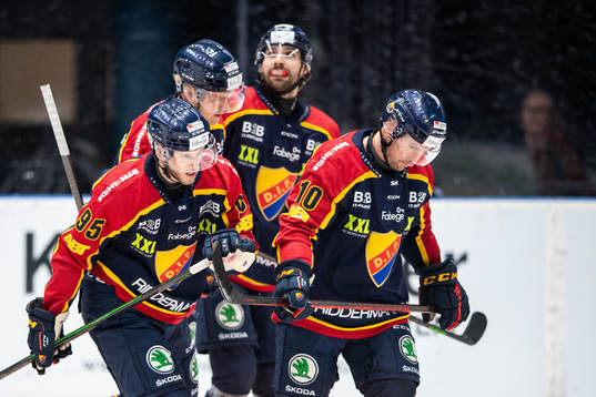 Djurgårdens Josef Ingman och Niclas Bergfors deppar