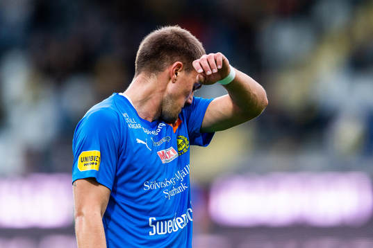 Mjällbys Ivan Kricak deppar