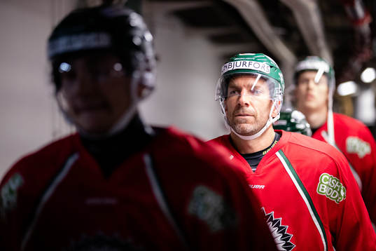 Frölundas Joel Lundqvist innan ishockeymatchen i SHL