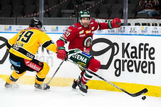 Luleås Pontus Själin och Frölundas Joel Lundqvist