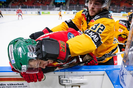 Frölundas Linus Nässén och Luleås Oscar Engsund