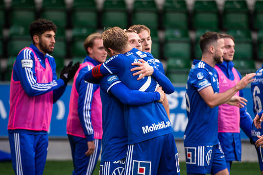 Sundsvalls Erik Andersson och Pontus Engblom jublar