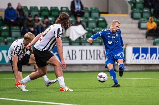 Sundsvalls Erik Andersson gör 1-0