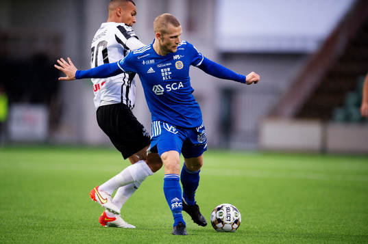 Landskronas Sumar Almadjed och Sundsvalls Erik Andersson