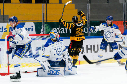 Skellefteås Adam Mascherin gör sitt första SHL mål