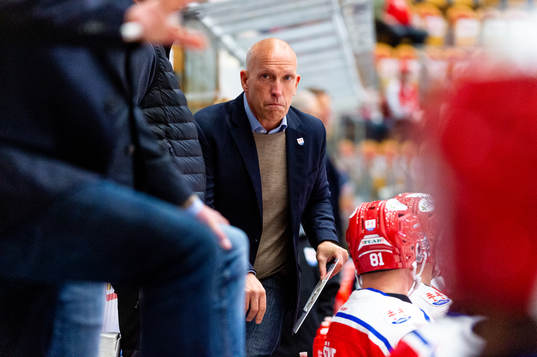 Timrås tränare Fredrik Andersson deppar