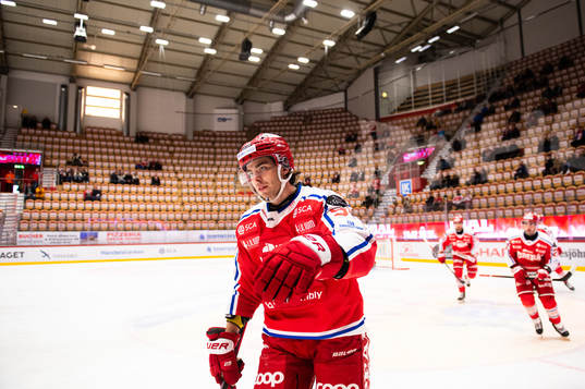 Timrås Viktor Lodin jublar