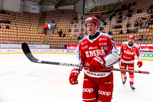Timrås Jens Lööke jublar