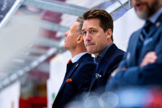 Växjös tränare Sam Hallam
