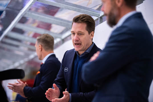 Växjös tränare Sam Hallam